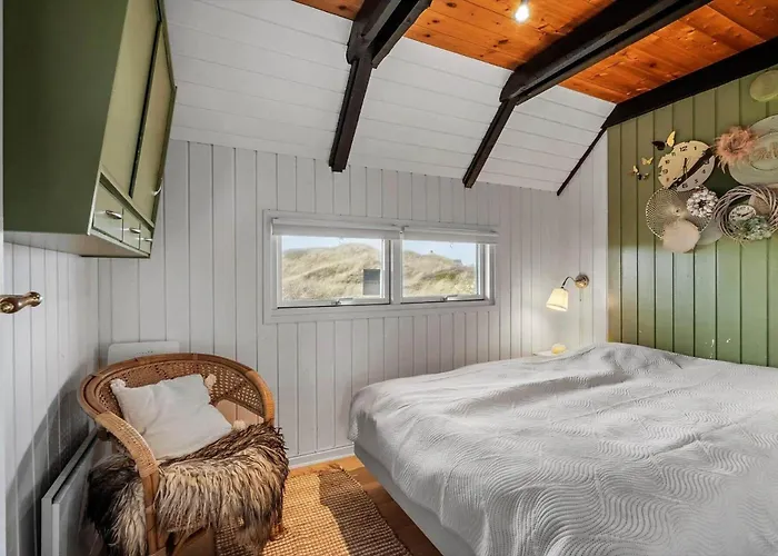 6645-hvide-sande-nymandsbjerg-10 Bjerregård